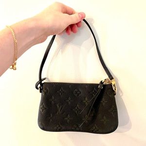Louis Vuitton • Black Empreinte Wristlet